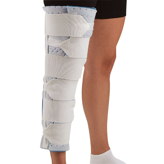 Knee Immobilizer With Elastic Straps